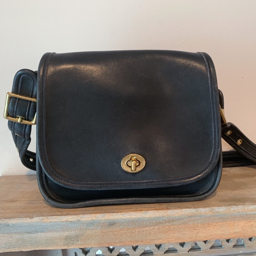 🍂 Final Price 🍂Vintage Coach Trail Bag 9965